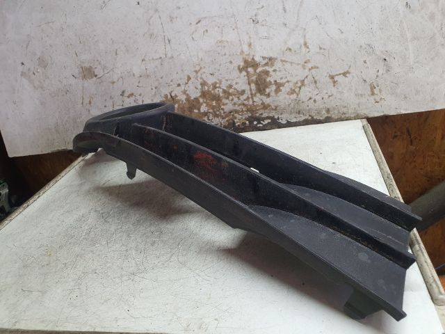 bontott VW TOURAN Jobb Ködlámpa Rács