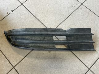 bontott VW TOURAN Jobb Ködlámpa Rács