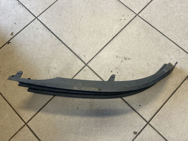 bontott VW TOURAN Jobb Ködlámpa Rács