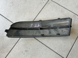 bontott VW TOURAN Jobb Ködlámpa Rács