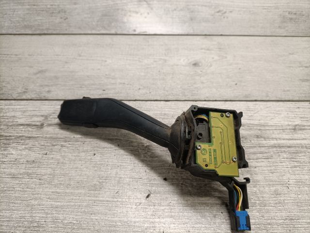 bontott VW TOURAN Jobb Kormánykapcsoló Ablaktörlő