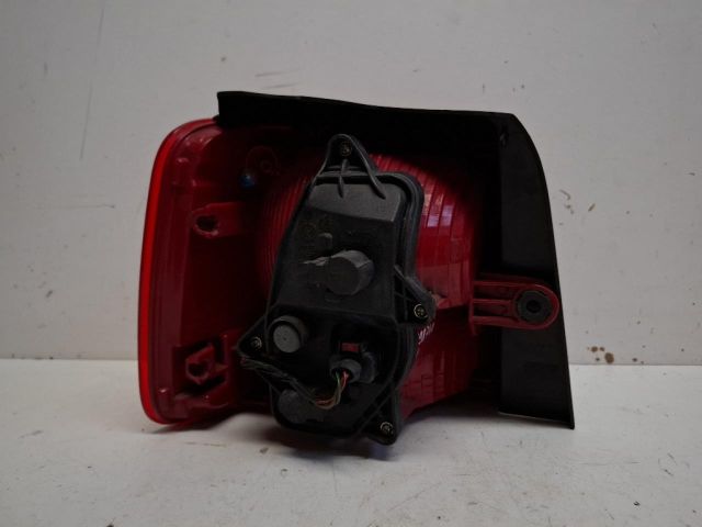 bontott VW TOURAN Jobb Külső Hátsó Lámpa