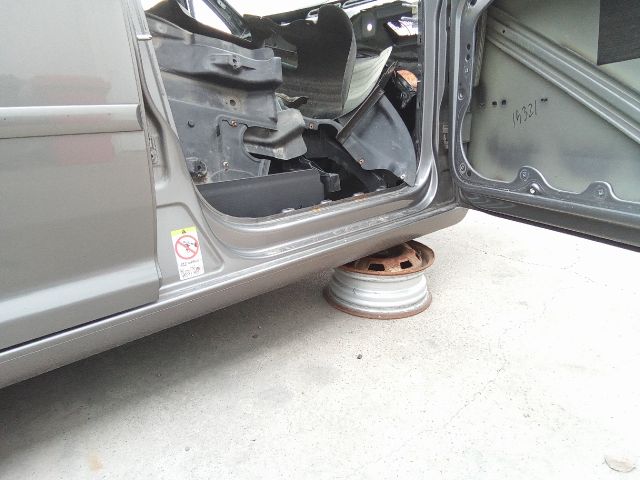 bontott VW TOURAN Jobb Küszöb