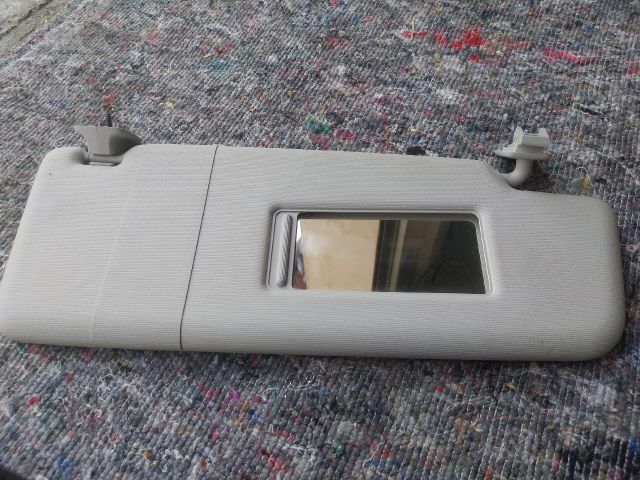 bontott VW TOURAN Jobb Napellenző