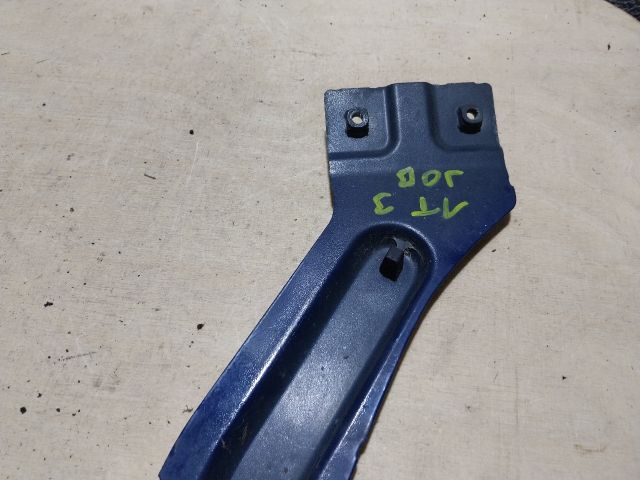 bontott VW TOURAN Jobb Sárvédő Oldaltartó