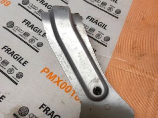 bontott VW TOURAN Jobb Sárvédő Oldaltartó