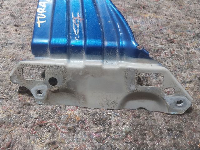 bontott VW TOURAN Jobb Sárvédő Oldaltartó