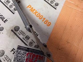 bontott VW TOURAN Jobb Sárvédő Oldaltartó