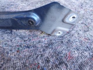 bontott VW TOURAN Jobb Sárvédő Oldaltartó