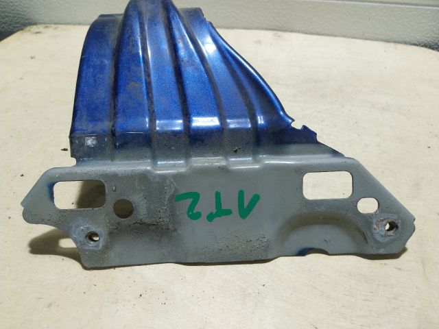 bontott VW TOURAN Jobb Sárvédő Oldaltartó