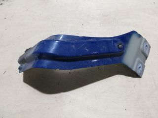 bontott VW TOURAN Jobb Sárvédő Oldaltartó