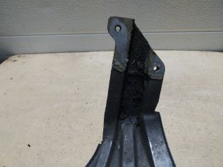 bontott VW TOURAN Jobb Sárvédő Oldaltartó