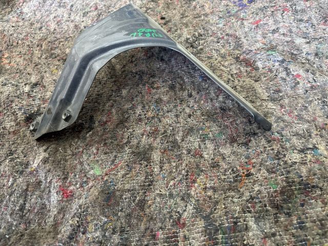 bontott VW TOURAN Jobb Sárvédő Oldaltartó