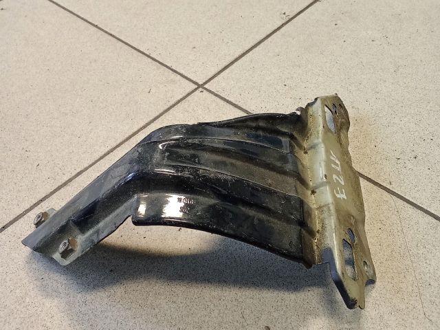 bontott VW TOURAN Jobb Sárvédő Oldaltartó