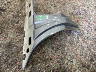 bontott VW TOURAN Jobb Sárvédő Oldaltartó