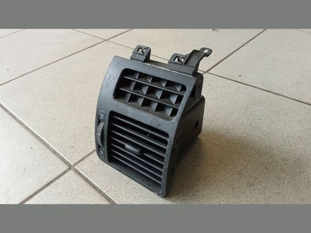 bontott VW TOURAN Jobb Szellőző