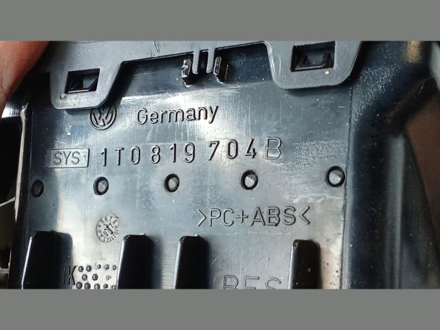 bontott VW TOURAN Jobb Szellőző