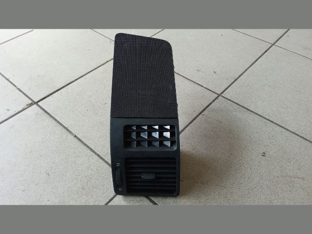 bontott VW TOURAN Jobb Szellőző