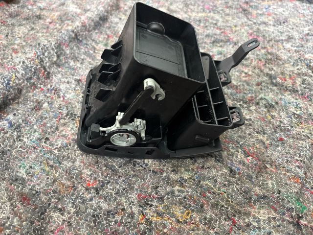 bontott VW TOURAN Jobb Szellőző