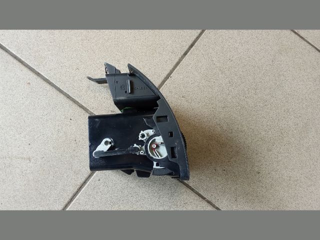 bontott VW TOURAN Jobb Szellőző