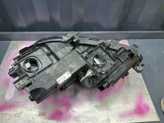 bontott VW TOURAN Jobb Xenon Fényszóró