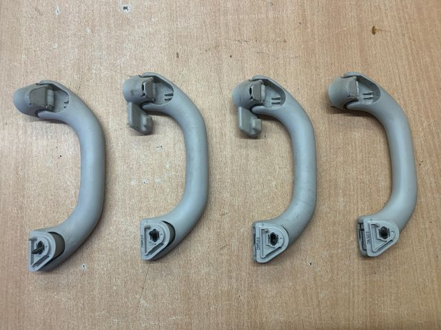 bontott VW TOURAN Kapaszkodó (Felső) Szett