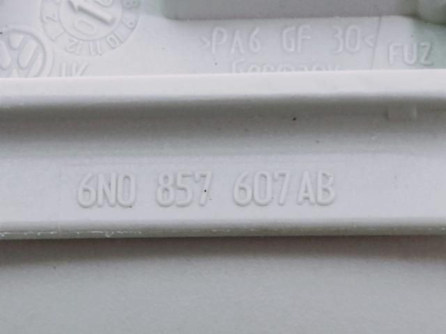 bontott VW TOURAN Kapaszkodó (Pozíciófüggetlen)