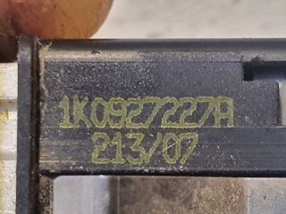 bontott VW TOURAN Kapcsoló (Magában)