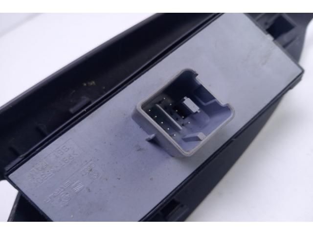 bontott VW TOURAN Kapcsoló (Magában)