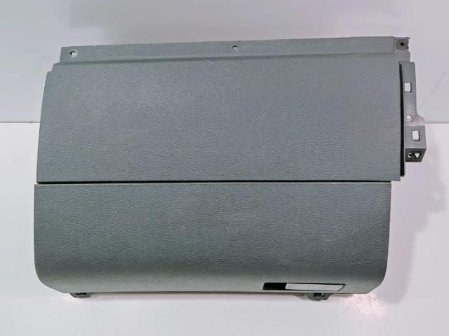 bontott VW TOURAN Kesztyűtartó