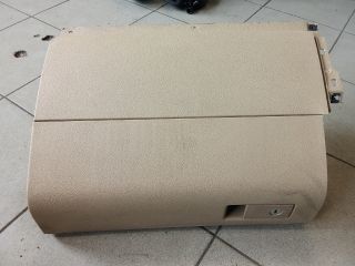 bontott VW TOURAN Kesztyűtartó