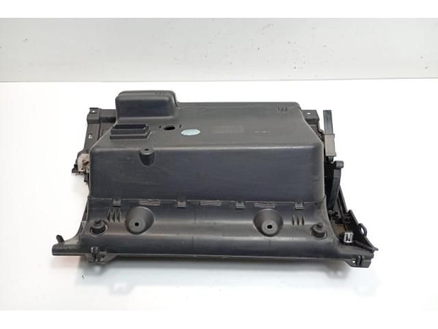 bontott VW TOURAN Kesztyűtartó