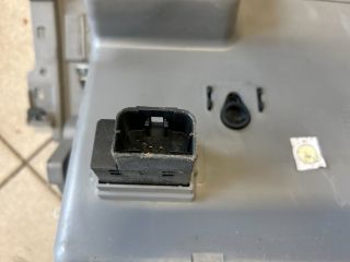 bontott VW TOURAN Kesztyűtartó