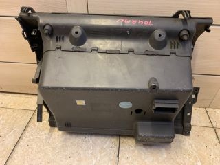 bontott VW TOURAN Kesztyűtartó