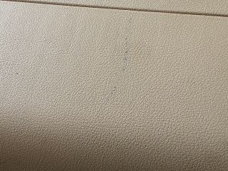 bontott VW TOURAN Kesztyűtartó