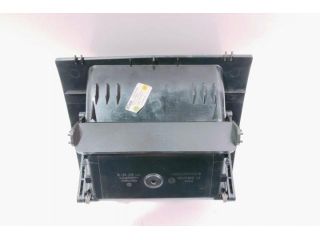 bontott VW TOURAN Kesztyűtartó