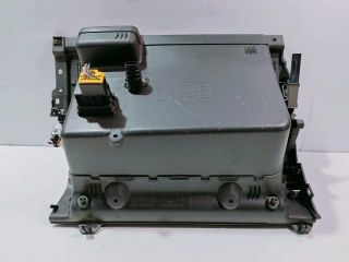 bontott VW TOURAN Kesztyűtartó