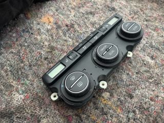 bontott VW TOURAN Klíma Kapcsoló