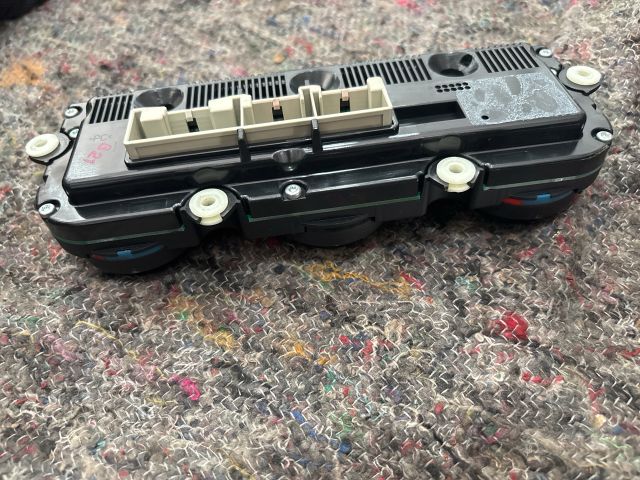 bontott VW TOURAN Klíma Kapcsoló