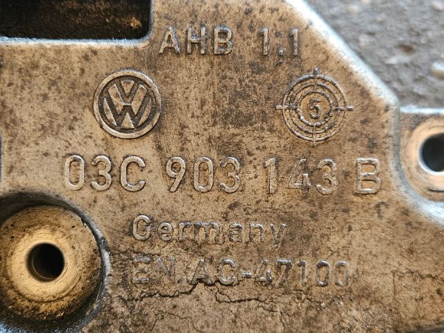 bontott VW TOURAN Klíma Tartó Bak