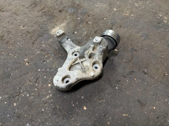 bontott VW TOURAN Klímakompresszor Tartó Bak