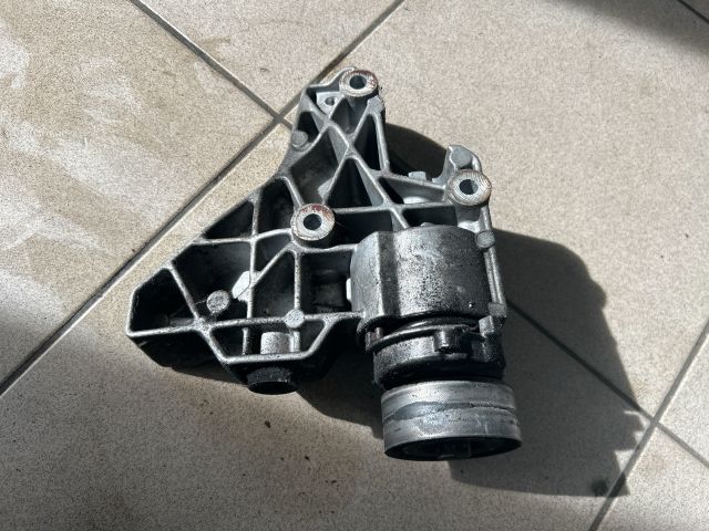 bontott VW TOURAN Klímakompresszor Tartó Bak