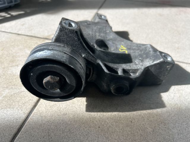 bontott VW TOURAN Klímakompresszor Tartó Bak