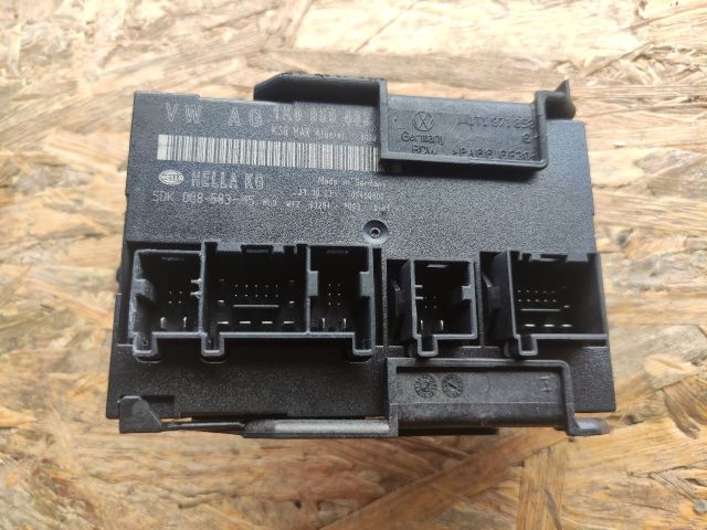 bontott VW TOURAN Komfort Elektronika