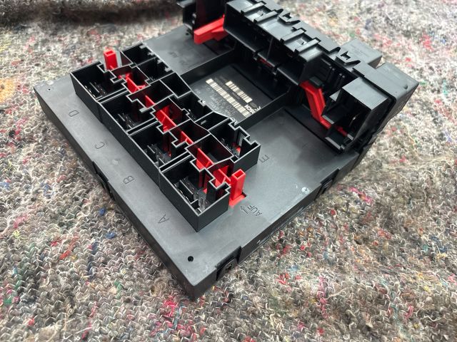 bontott VW TOURAN Komfort Elektronika