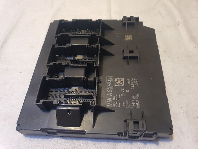 bontott VW TOURAN Komfort Elektronika