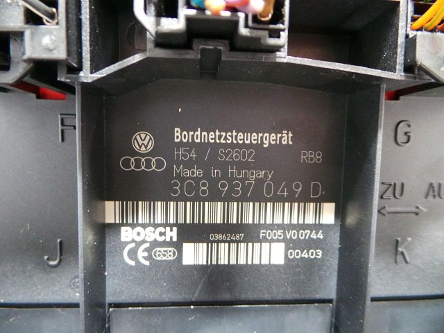 bontott VW TOURAN Komfort Elektronika