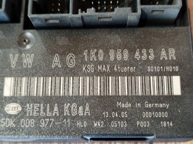 bontott VW TOURAN Komfort Elektronika