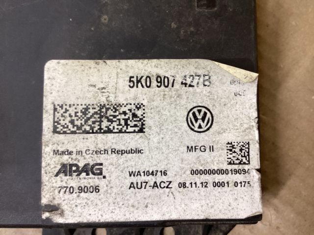 bontott VW TOURAN Komfort Elektronika