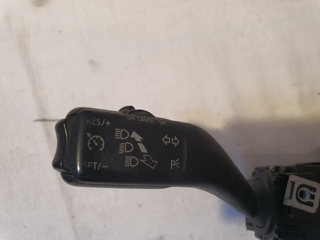 bontott VW TOURAN Komplett Kormánykapcsoló (Bajuszkapcsoló)